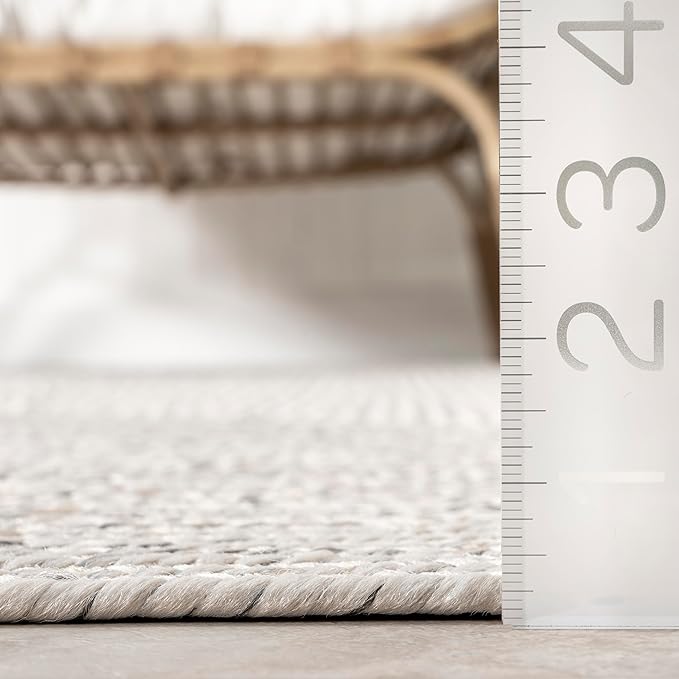 nuLOOM 6' x 9' Solid Hand Braided Indoor/Outdoor Area Rug, Pet-Friendly, High Traffic, Weather Resistant, for Patio, Balcony, Bedroom, Living Room, Dining Room, Wynn Ivory