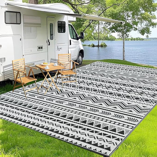 WILDROOTS 8x10 Feet Black and White Plastic Outdoor Rug, Stain Resistant Waterproof Reversible Outdoor Patio Rug, Fade Resistant Camping Rug