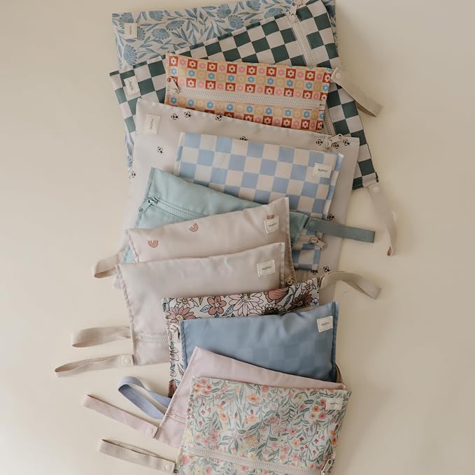 mushie Water Resistant Wet Bags | Large & Small Reusable Storage Bag - Image 5