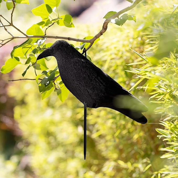 Navaris Crow Statues (Pack of 2) - Fake Black Crow Figure - Crows Bird Figures to Stand or Hang as Halloween Birds Decoration - Yard, Garden, Deck, Patio
