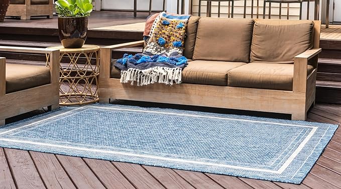 Unique Loom Outdoor Border Collection Area Rug - Soft Border (10' x 13' Rectangle, Blue/ Ivory)