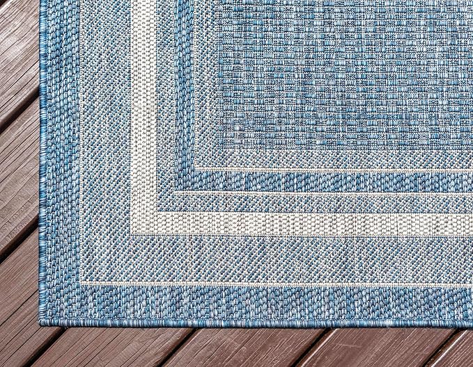 Unique Loom Outdoor Border Collection Area Rug - Soft Border (6' 1" x 9' Rectangle, Blue/ Ivory)
