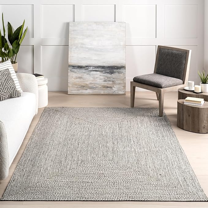 nuLOOM 5' Round Solid Hand Braided Indoor/Outdoor Area Rug, Pet-Friendly, High Traffic, Weather Resistant, for Patio, Balcony, Bedroom, Living, Dining Room, Wynn Salt and Pepper