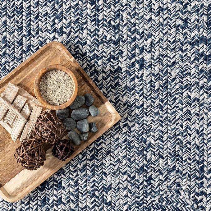 nuLOOM 10' x 14' Solid Hand Braided Indoor/Outdoor Area Rug, Pet-Friendly, High Traffic, Weather Resistant, for Patio, Balcony, Bedroom, Living, Dining Room, Wynn Navy